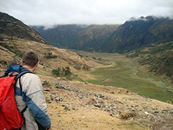 Alpamayo trekking