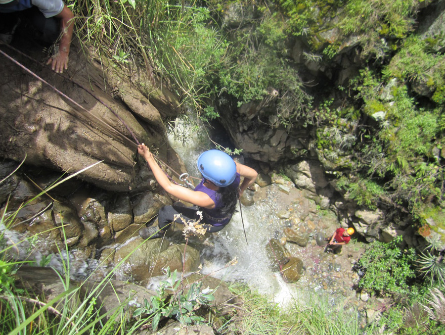 waterfall rappelling Huaraz