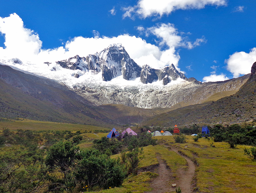 camp taullipampa Santa Cruz Trek