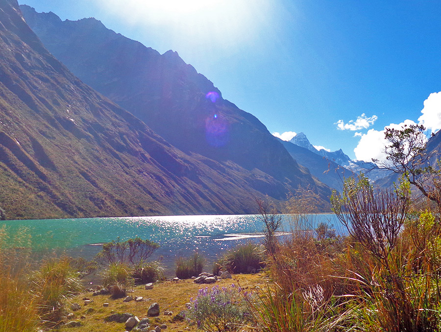 jatuncocha lake Santa Cruz Trek