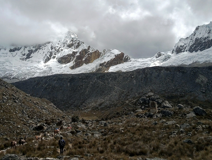 Camp Base Pisco